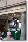 DSC_4137 * Street entertainer at Covent Gardens juggling two knives and an apple